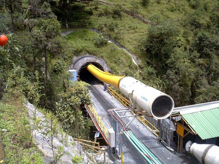 Construcción del túnel de la línea se finalizará