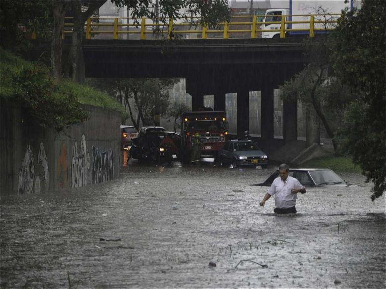 Alarma por ola invernal en Antioquia