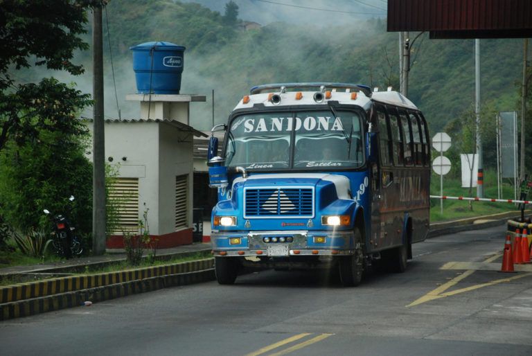 Poema: Terminal de buses en Pasto