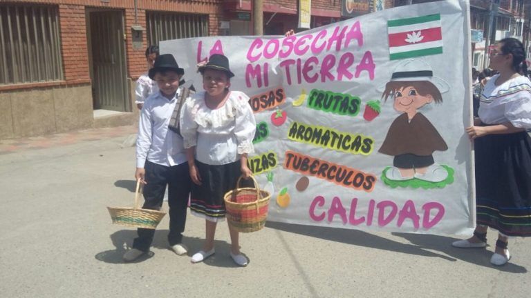 Boyacá se «puso de ruana» su casa y conmemoró el Boyacensismo