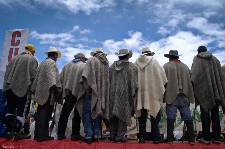 La ruana: símbolo de lucha de los campesinos en Colombia