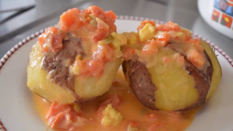 Papas chorreadas: una receta típica del centro del país