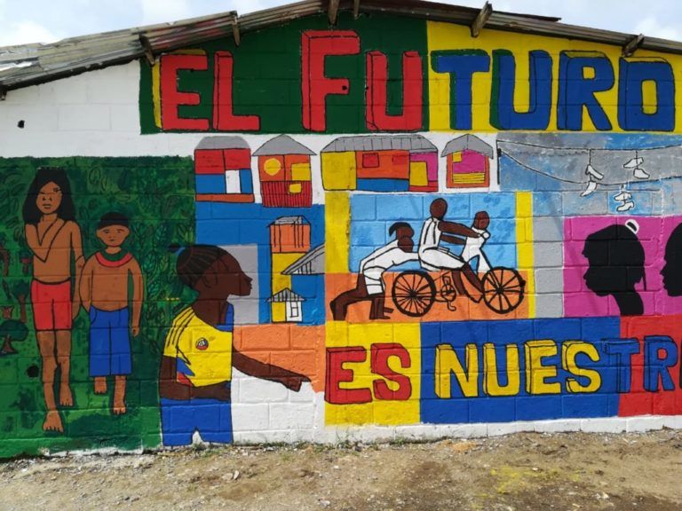 Con murales Universidad Tecnológica del Chocó busca que los jóvenes acerquen al arte
