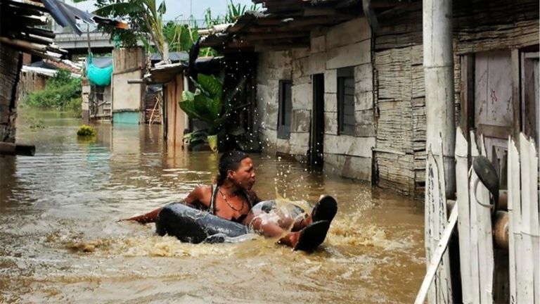 Fuertes lluvias afectan a comunidades de Uribia, capital indígena colombiana