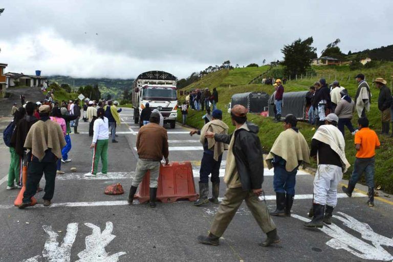 Radio Mundo Rural: Panorama de las crisis sistemáticas del campo colombiano