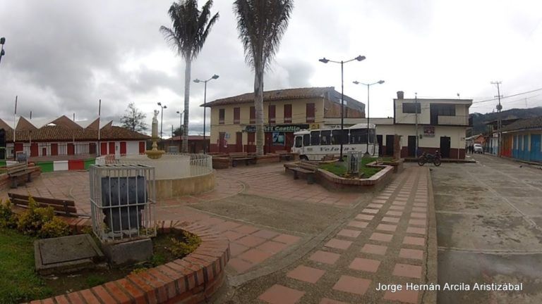 Debate en Roncesvalles, Tolima por acuerdo en beneficio del medio ambiente