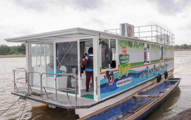 DAYO: El aula fluvial que funciona en la cuenca del río Atrato