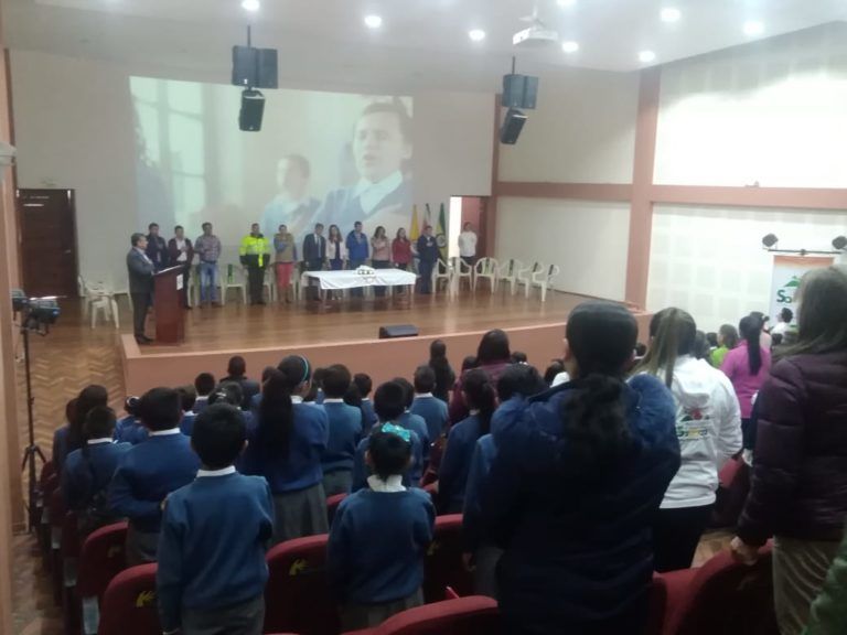 Infancia y democracia: inculcando valores desde las aulas de Samacá