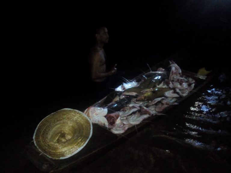 Pescadores pescan alegrías en Tres Esquinas del Caguán