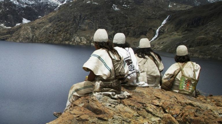 Pueblo Arhuaco firma acuerdo de conservación por el Corazón del Mundo