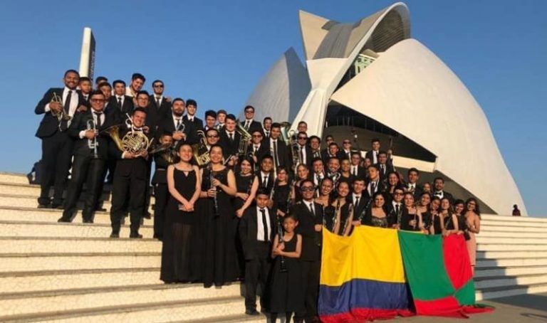 Nuestro campo colombiano suena a triunfos musicales