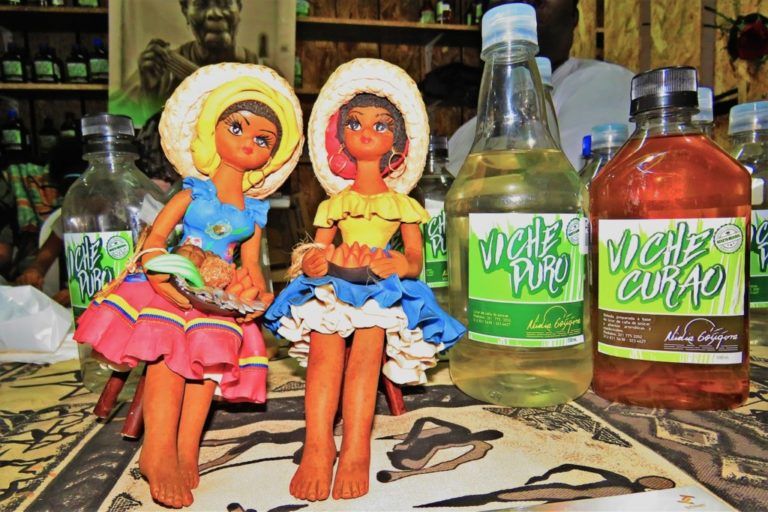 El viche, la bebida ancestral afrocolombiana como Patrimonio Cultural Nacional