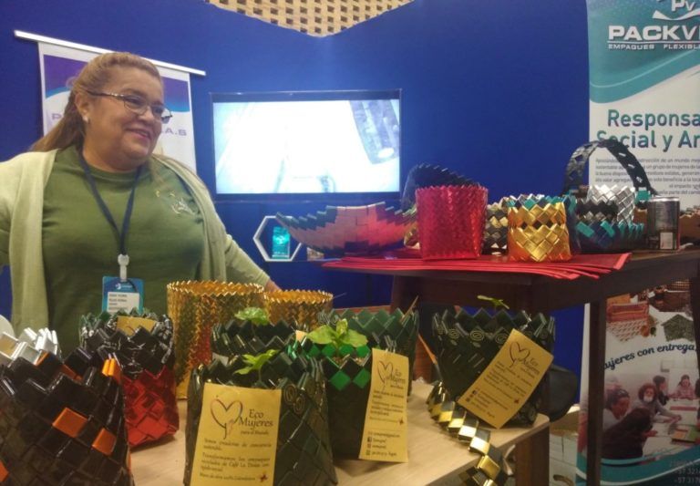 Eco Mujeres para el Mundo, una apuesta artesanalmente sostenible