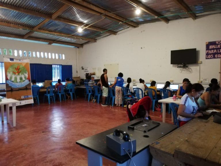 “Tengo ganas de aprender”, dice la comunidad de La Chipa en Caquetá