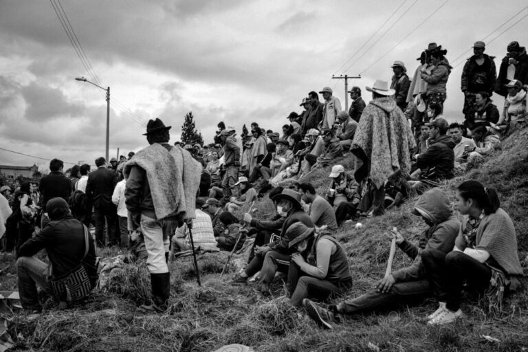 Los derechos de los campesinos reunidos en una guía pedagógica