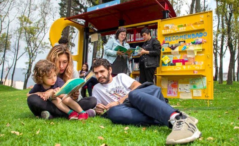 Escuela de lectores, una apuesta por fortalecer la lectura en Bogotá