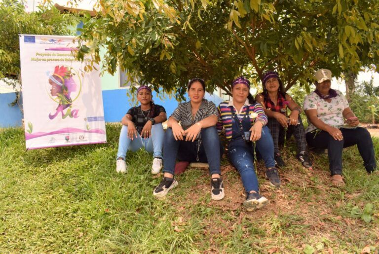 Revista MIA, apuesta creativa por el empoderamiento de mujeres de paz