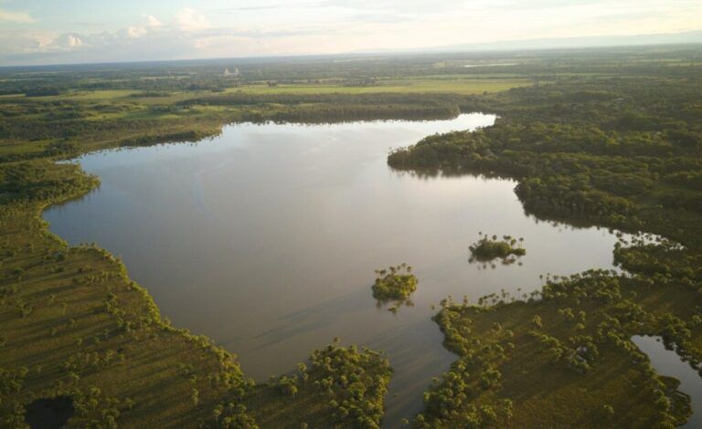 Laguna Lomalinda, un ecosistema de resiliencia natural y comunitaria