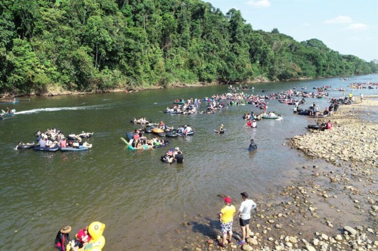 Así se celebra la Regata Internacional del Río Guayas en Caquetá