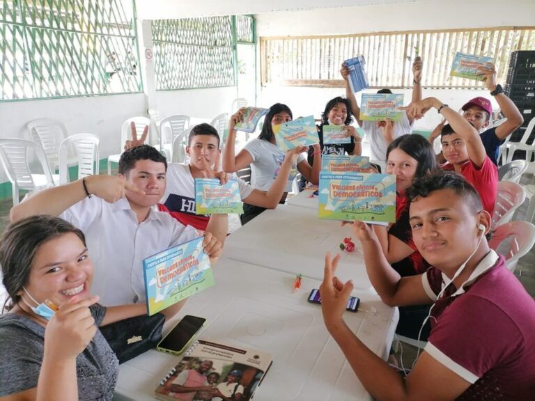 Carta del campo: Juventud caqueteña aprende sobre valores y democracia