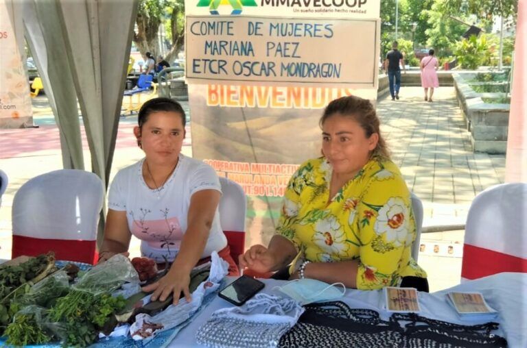 Carta del campo: Mujeres de paz participaron en feria de emprendimiento