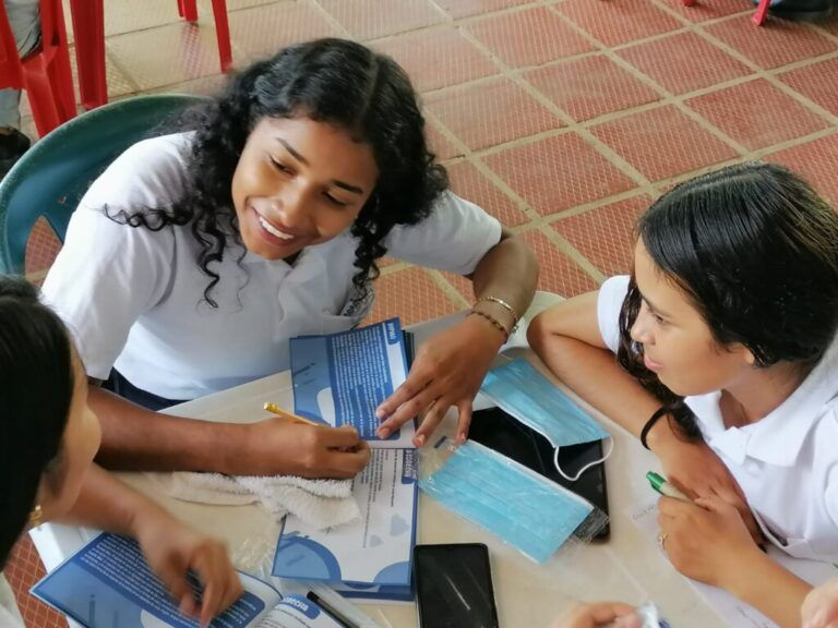 Estudiante caqueteña viajará a Noruega para aprender sobre piscicultura