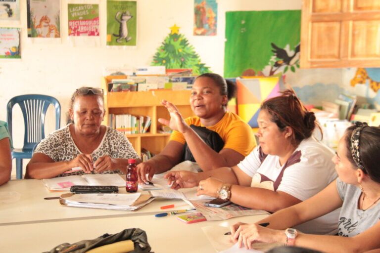 MIA: El empoderamiento femenino un camino para la reconciliación en Caquetá y Chocó.