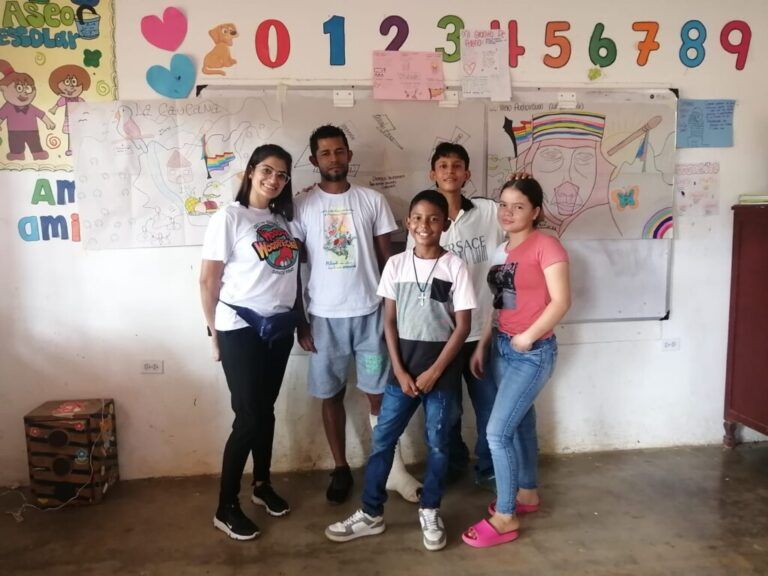 Crónica: Explorando la Comunicación para el Cambio Social en La Caucana, Tarazá con Somos Comunidad